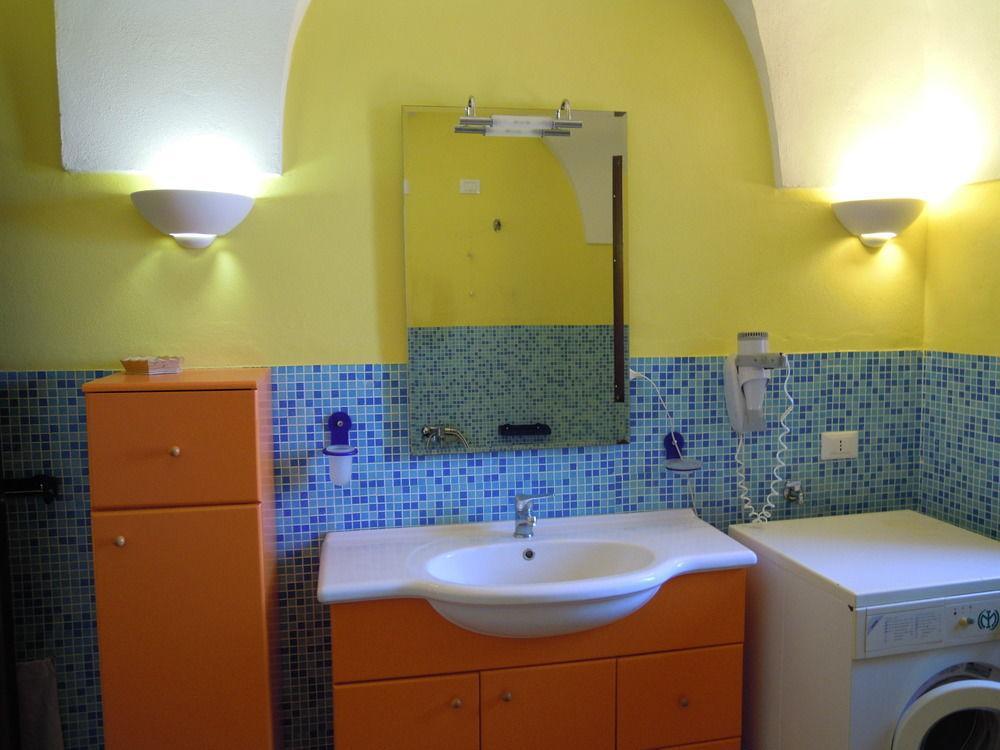 Residenza Degli Ulivi Pantelleria Island Eksteriør bilde